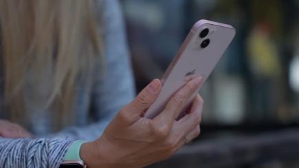 为什么那么多女孩用苹果手机（用自身案例来说明iPhone手机对女生的吸引）