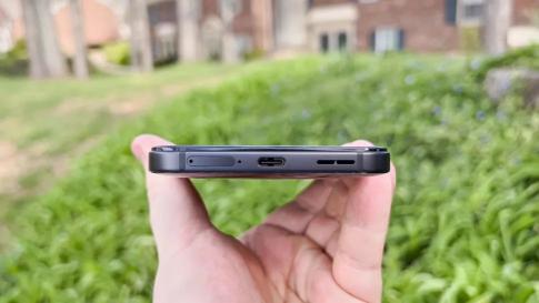 努比亚红魔7pro手机怎么样（通过4个方面的评测：7pro屏下游戏手机值得买）