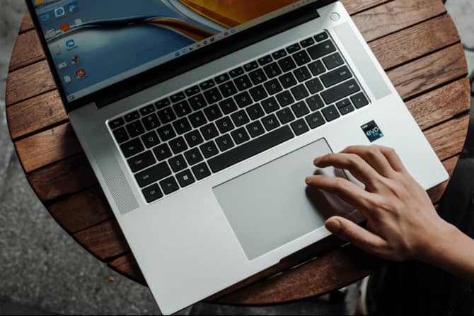 华为笔记本Matebook16s怎么样值得入手吗（通过配置参数和性能评测，值得买）