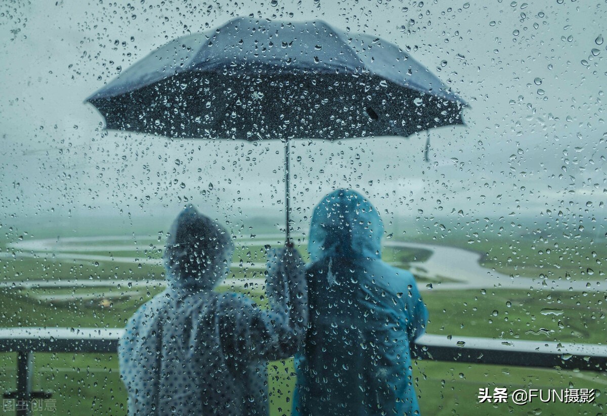 雨天|摄影|人文/纪实摄影|白日梦想家阿旭 - 原创作品 - 站酷 (ZCOOL)