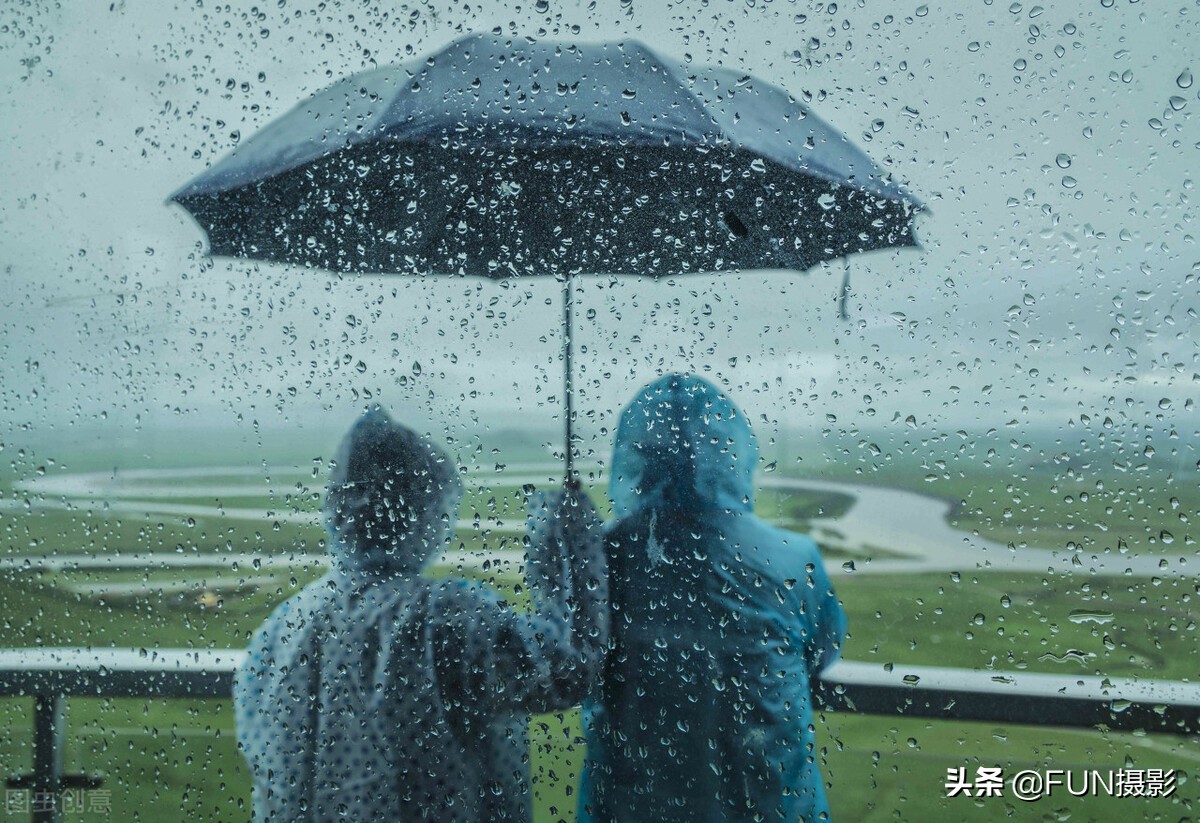 下雨天怎么拍照片好看（附6个技巧拍出下雨天的故事摄影大片）