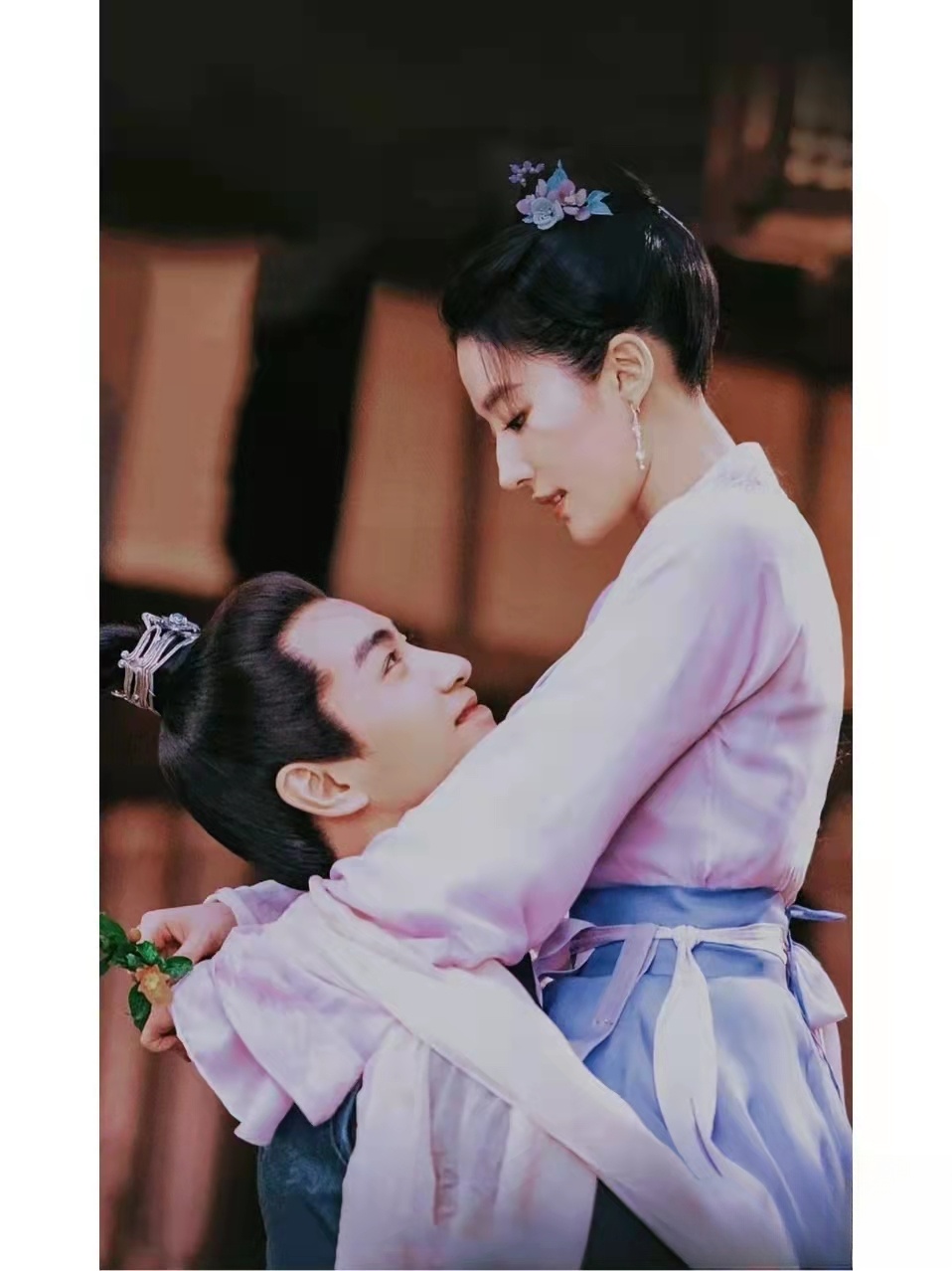 小红书如何去水印保存图片（去水印保存小红书图片的教程）