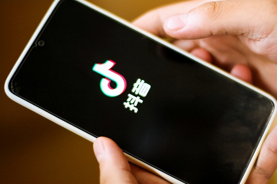 抖音直播怎么上自己小店的商品（分享玩转抖音店自播达人专场的技巧）