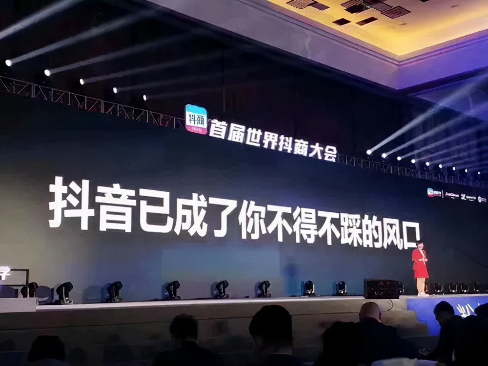 短视频哪个时间段是黄金发布时间！（抖音快手容易上热门时间）