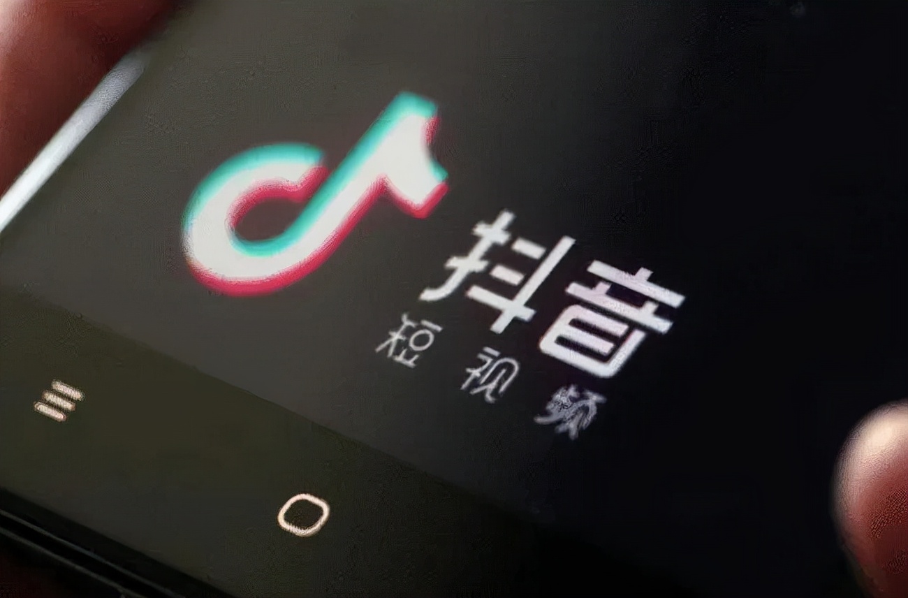 短视频哪个时间段是黄金发布时间！（抖音快手容易上热门时间）