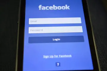 注册facebook账号需要什么（Facebook注册账号和养号的问题）