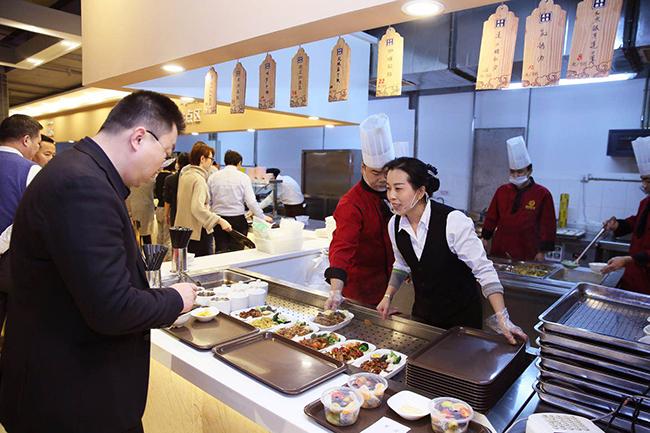 团餐餐计划管理方案（解析高效团餐解决方案）