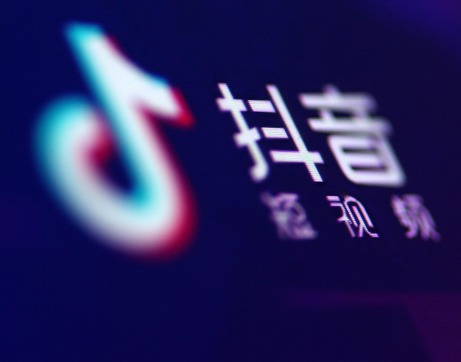 抖音如何合拍配音视频（抖音合拍的方法和技巧）