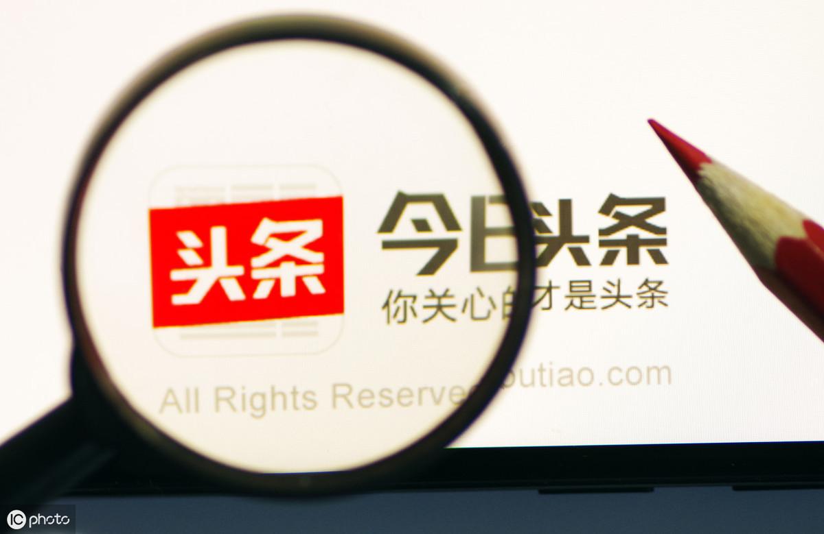 分析爆款标题的写作技巧（爆款标题优化多选择）