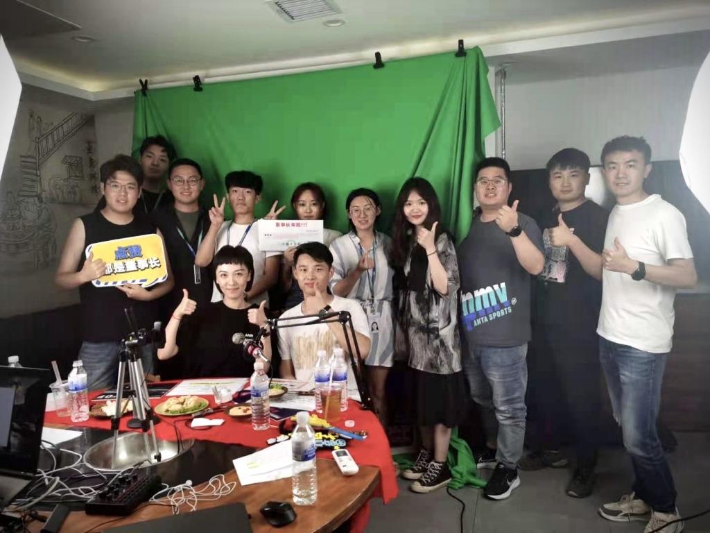 如何在抖音宣传店铺（抖音开始做外卖了吗）