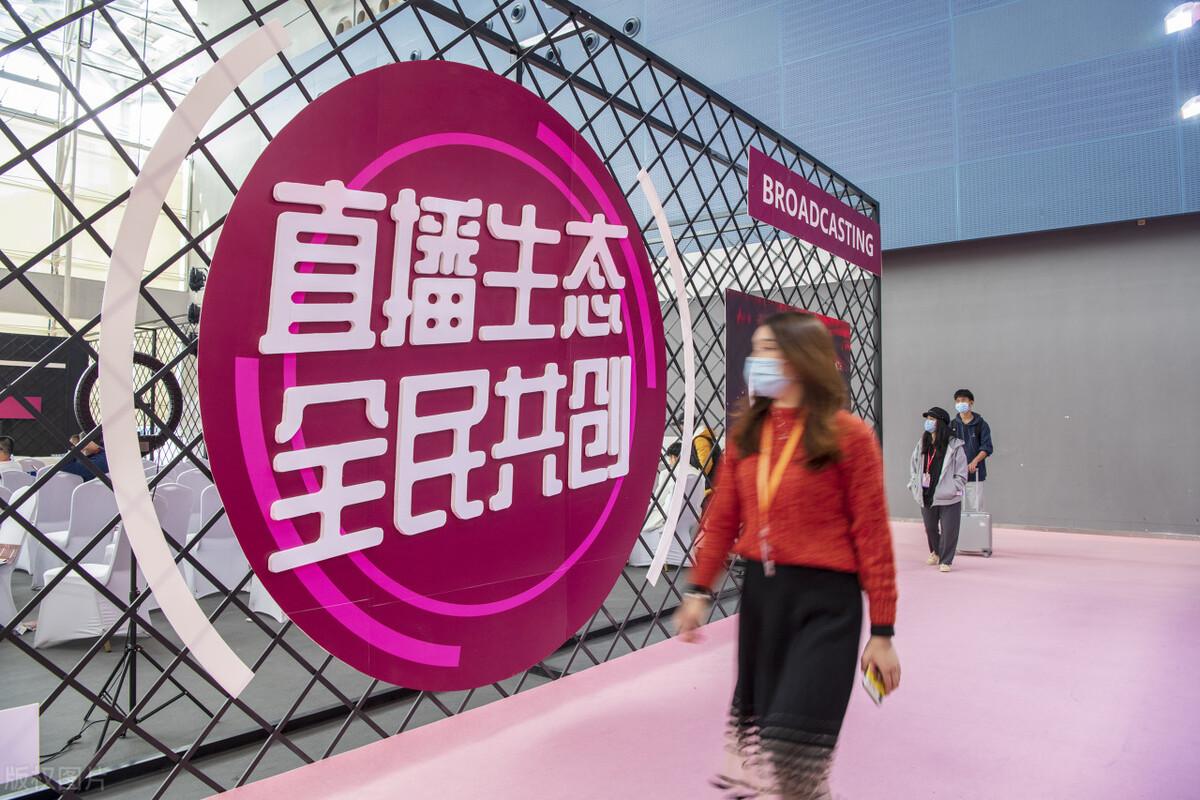 直播间怎么留人增加人气（快手直播间怎么留人增加人气）