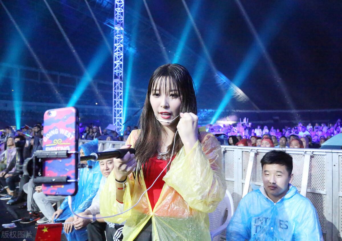 新人直播如何提升人气（直播间如何保持高人气）
