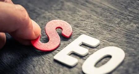 网站SEO优化排名方法（8个实用技巧助力提高排名）