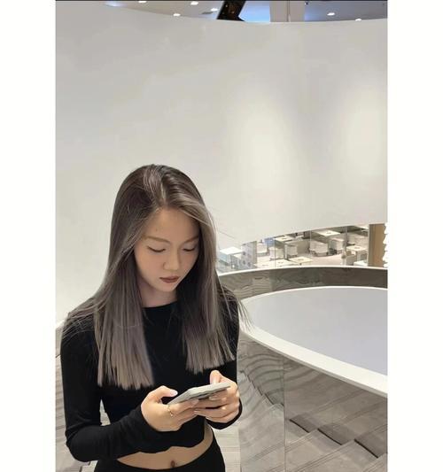 為什麽西安網站優化不宜選冷色調主題？（探討顏色選擇對網站優化的影響和決策依據）