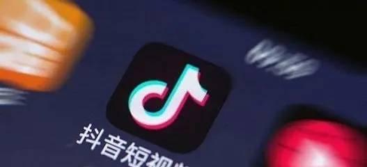 抖音直播三个黄金时间段是什么（掌握抖音直播三个黄金时间段）