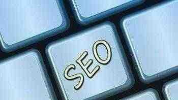 SEO流量的关键影响因素分析（从网站内容质量到外链数量）