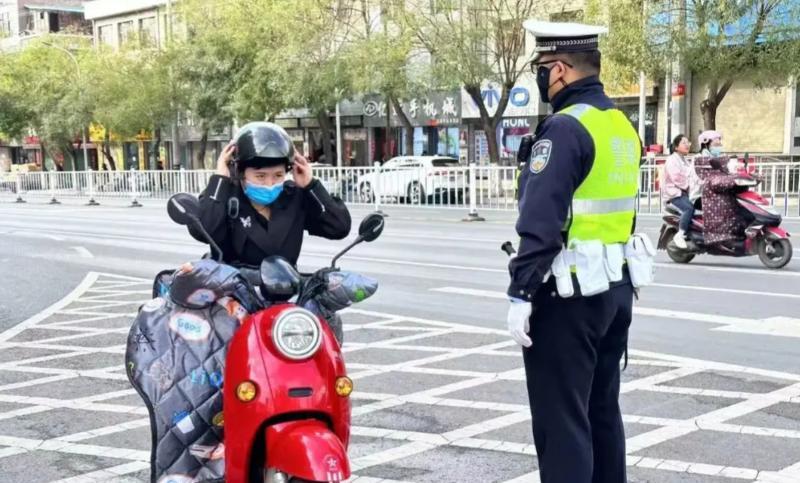 西安车主笑了！电摩可以放心上路，但要注意这5点，违规将会处罚