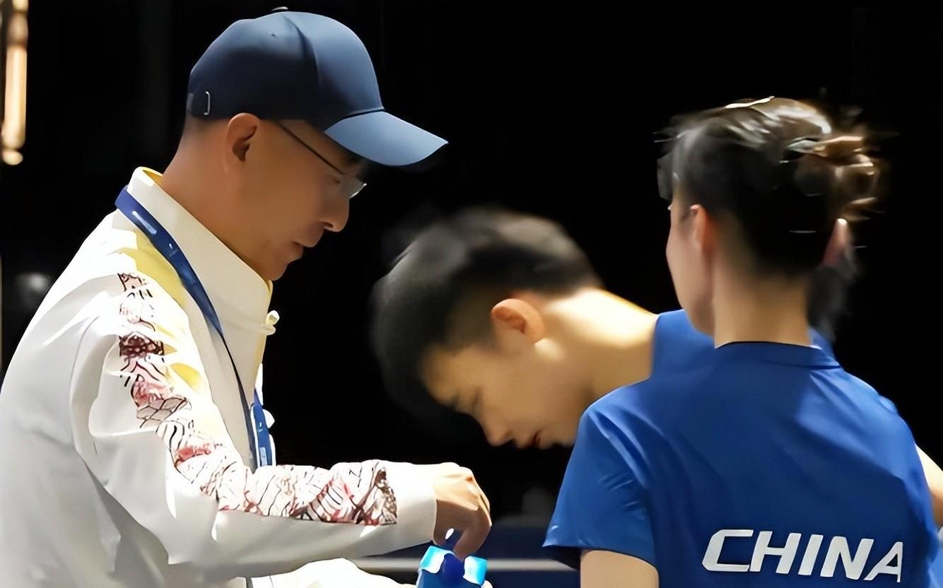 大运会乒乓，中国队没夺冠，教练赛后承认错误
