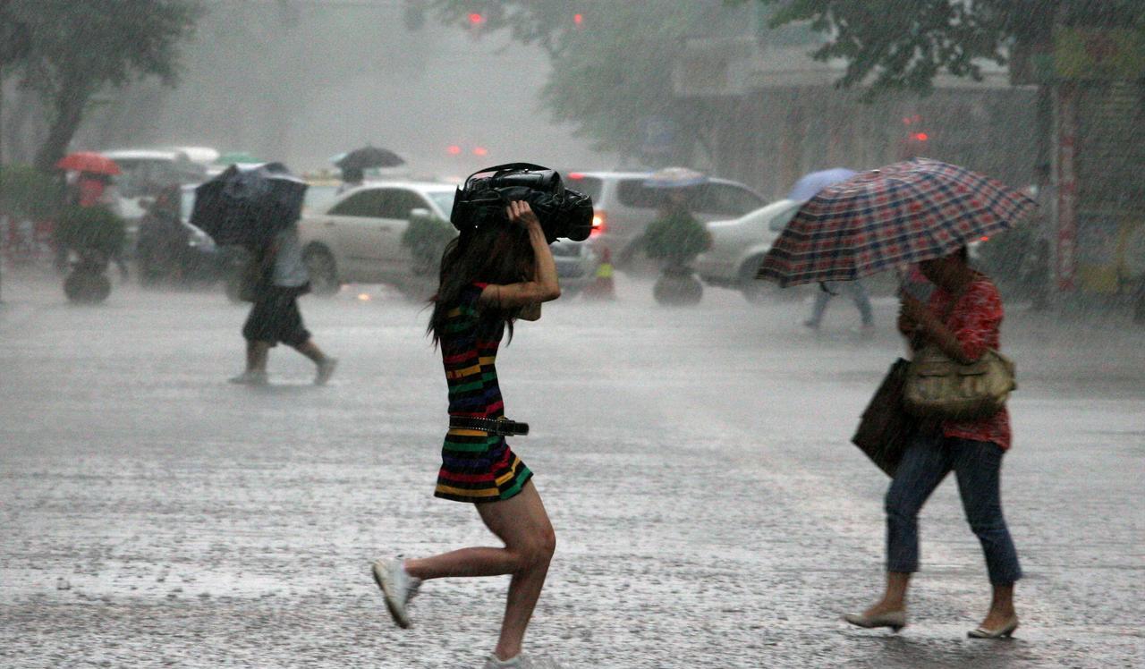 新一轮强降雨已锁定！北京今天夜间至28日天气，大雨暴雨分布如下