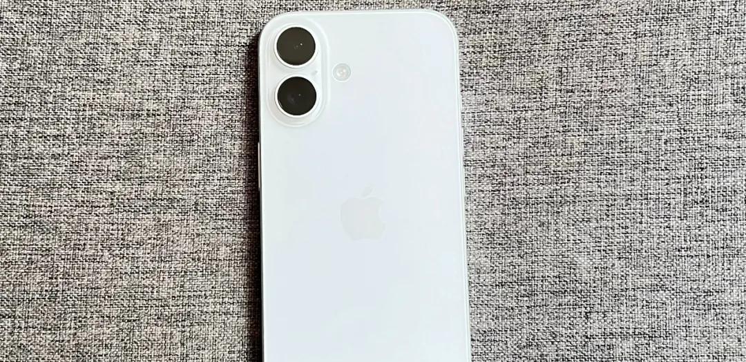 iPhone16Pro性价比降低，最值得购买的苹果手机已经"易主"了！
