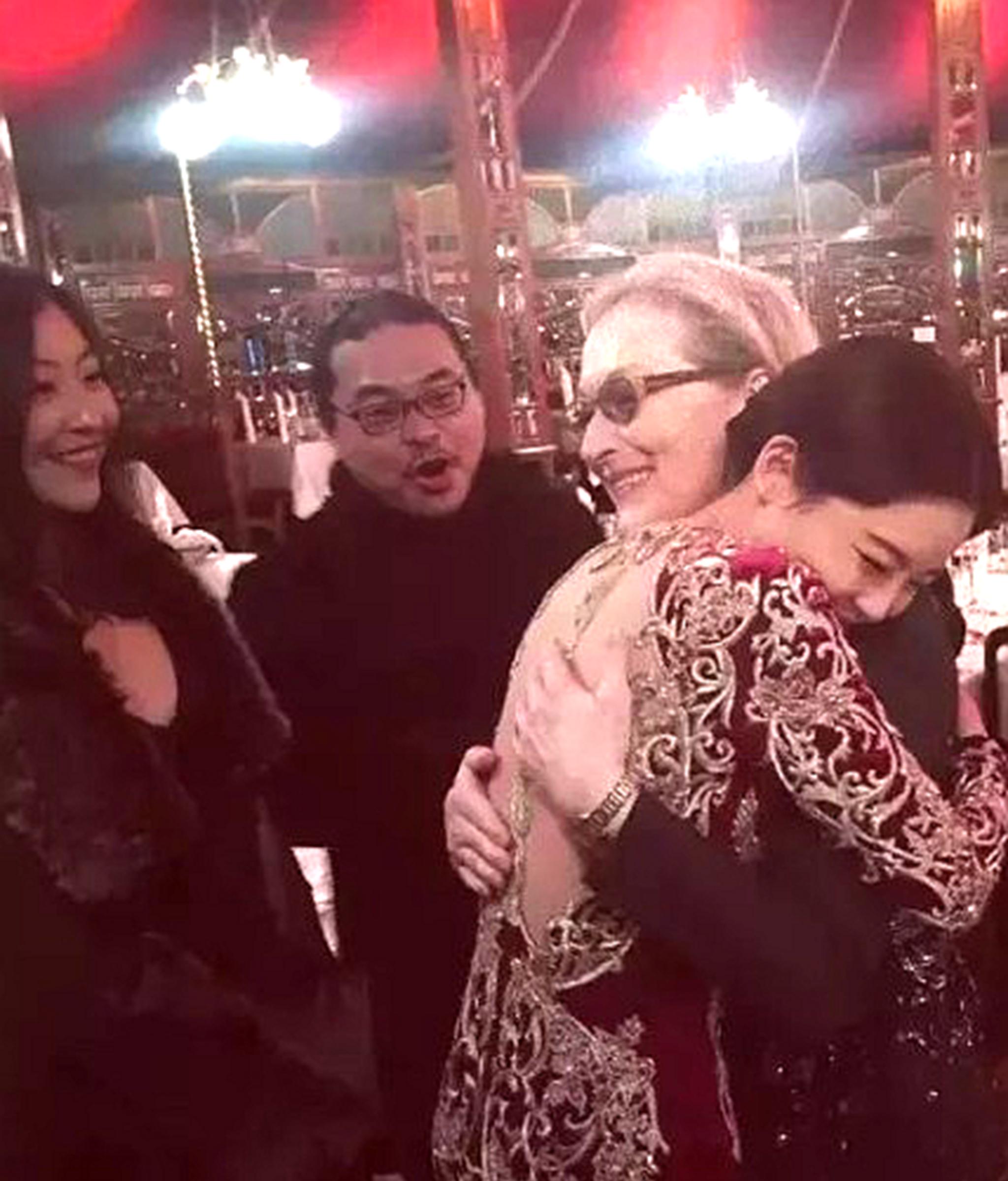 威尼斯这一夜，欧三影后辛芷蕾，给内娱的混子们狠狠“上了一课”